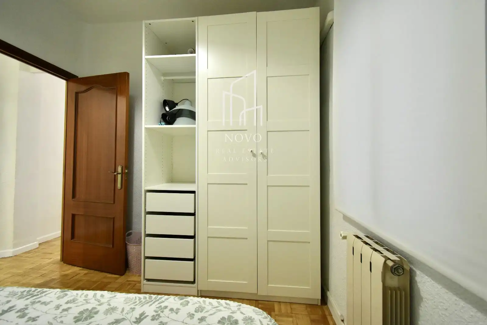 Habitación de Piso de alquiler en Madrid con Aire acondicionado, Calefacción y Amueblado