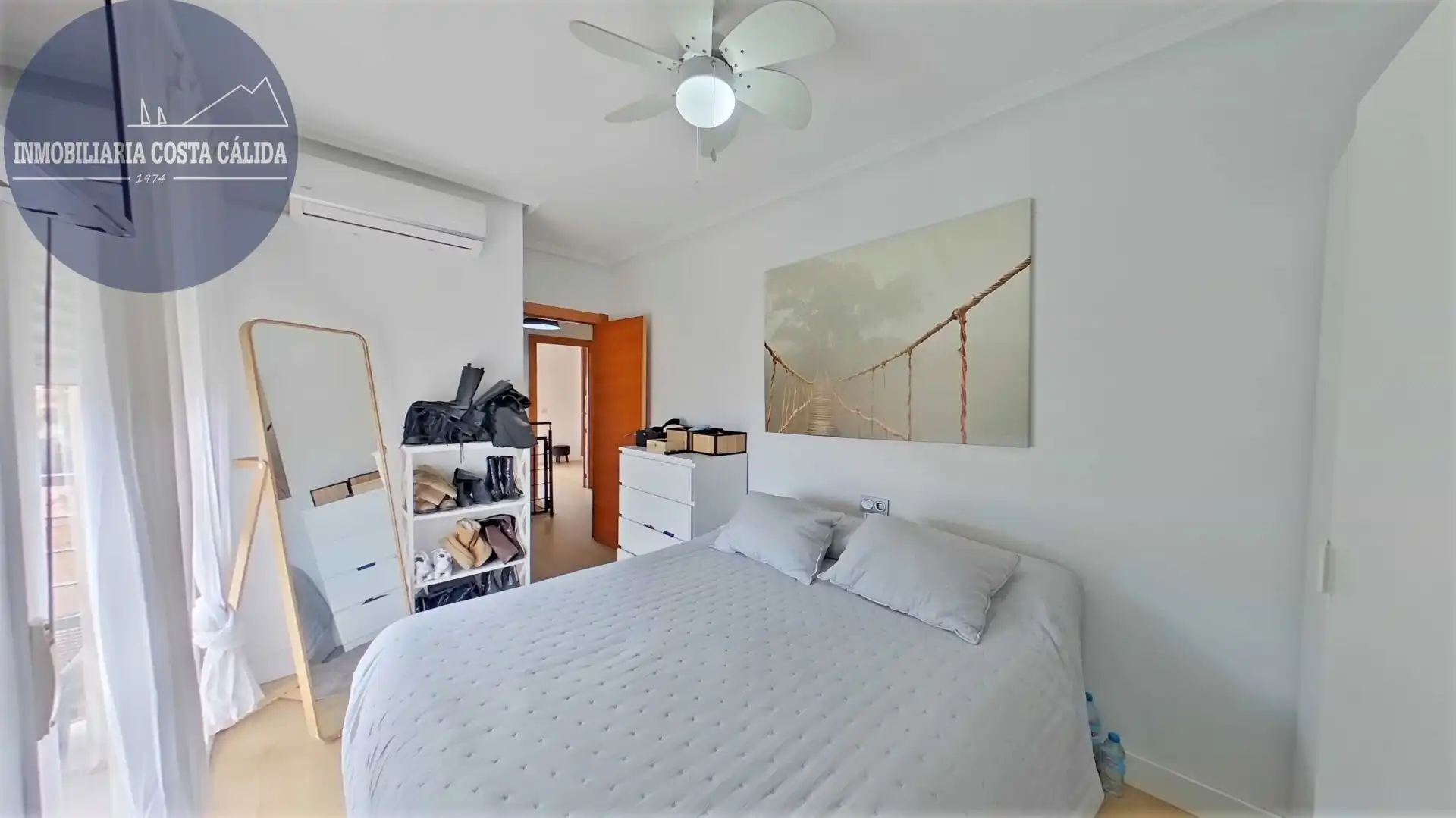 Schlafzimmer von Einfamilien-Reihenhaus zum Verkauf in Águilas mit Klimaanlage, Heizung und Privatgarten