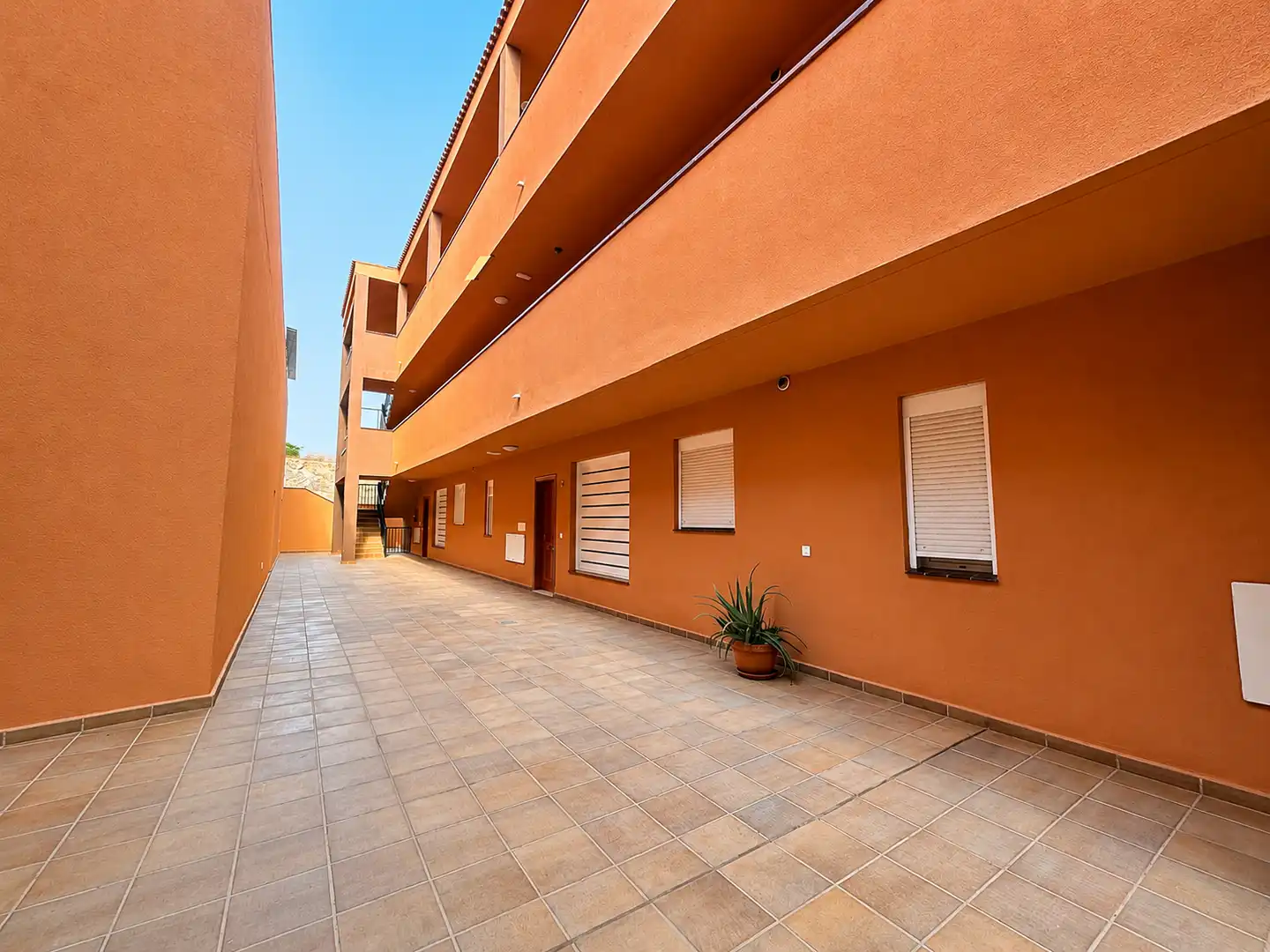 Vista exterior de Pis en venda en San Miguel de Abona amb Aire condicionat, Calefacció i Terrassa