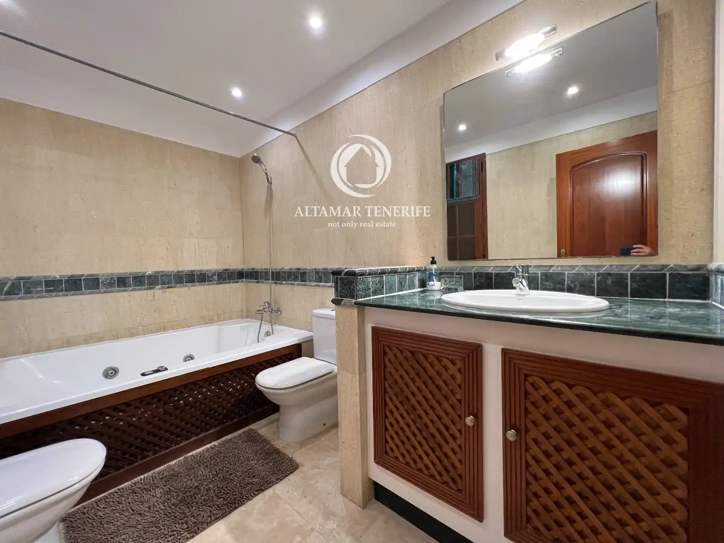 Bathroom of Detached homes for rent in Adeje  with Terrace, Swimming Pool and Furnished