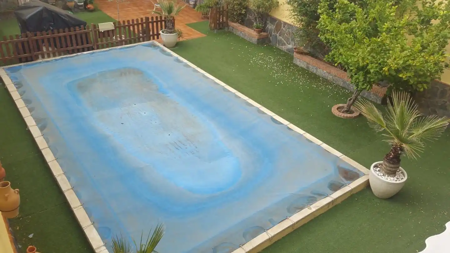 Piscina de Planta baja en venta en Pinos Puente con Piscina comunitaria