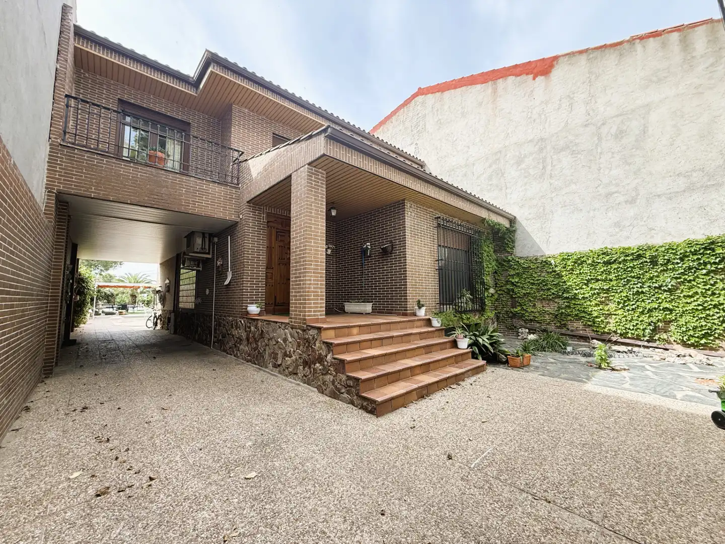Vista exterior de Casa o chalet en venta en Yepes con Calefacción, Jardín privado y Terraza