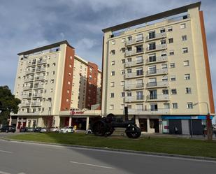 Exterior view of Flat for sale in San Fernando  with Air Conditioner, Heating and Terrace