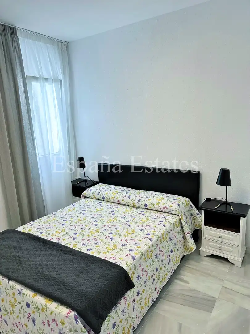 Dormitori de Apartament en venda en Torrox amb Aire condicionat, Calefacció i Terrassa