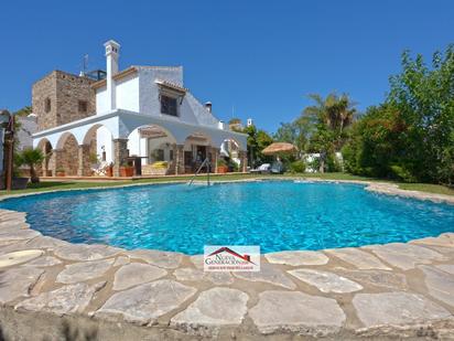 Jardí de Casa o xalet en venda en Conil de la Frontera amb Terrassa i Piscina