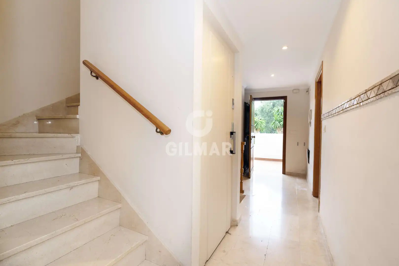 Casa adosada en venta en Marbella con Calefacción, Jardín privado y Piscina