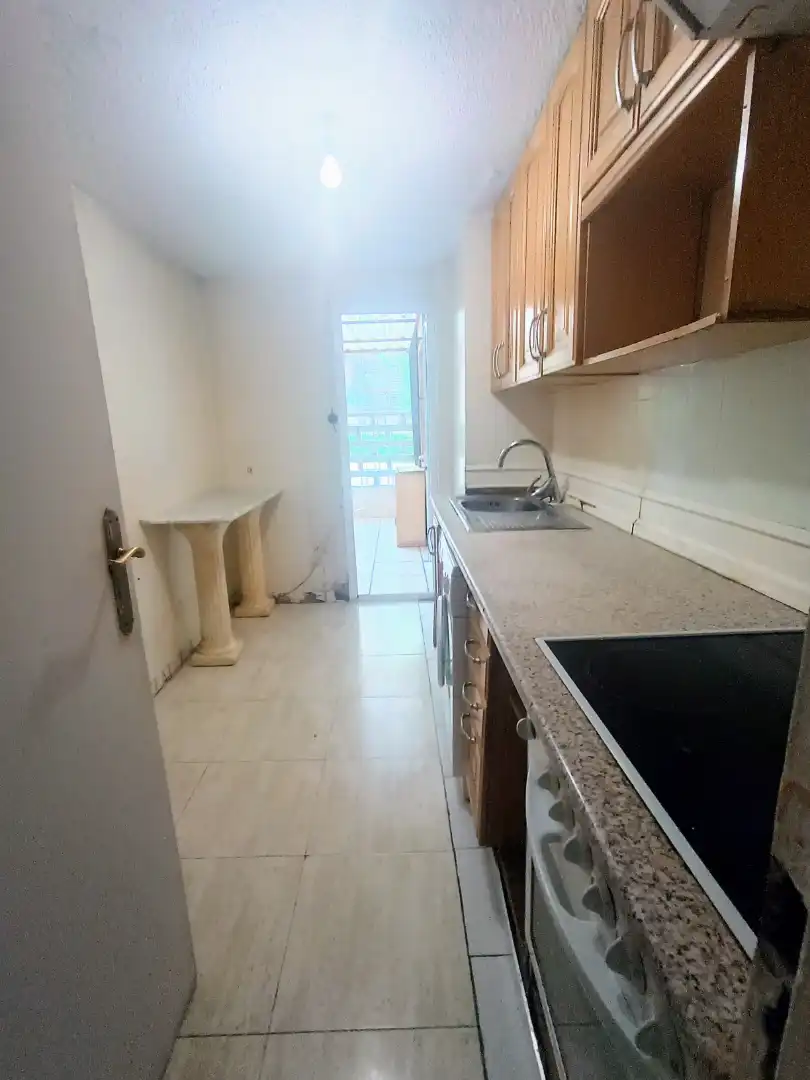 Cuina de Pis en venda en Coslada amb Calefacció i Terrassa