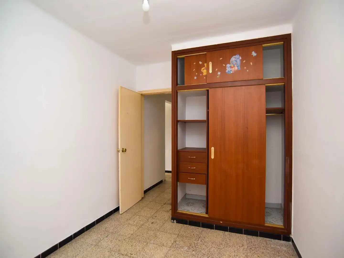 Schlafzimmer von Wohnung zum Verkauf in Figueres
