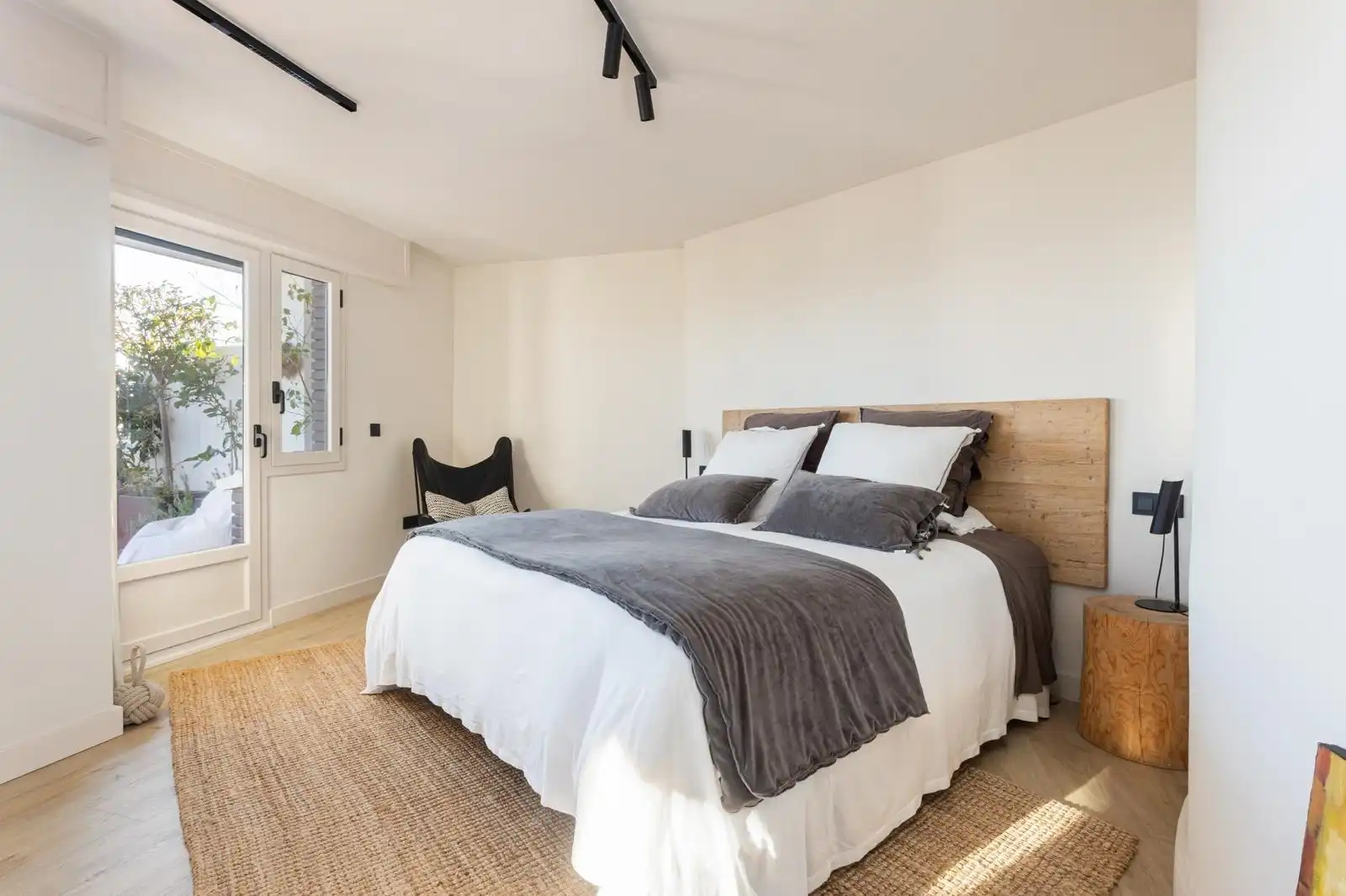 Habitación de Ático en venta en Figueres con Terraza y Amueblado