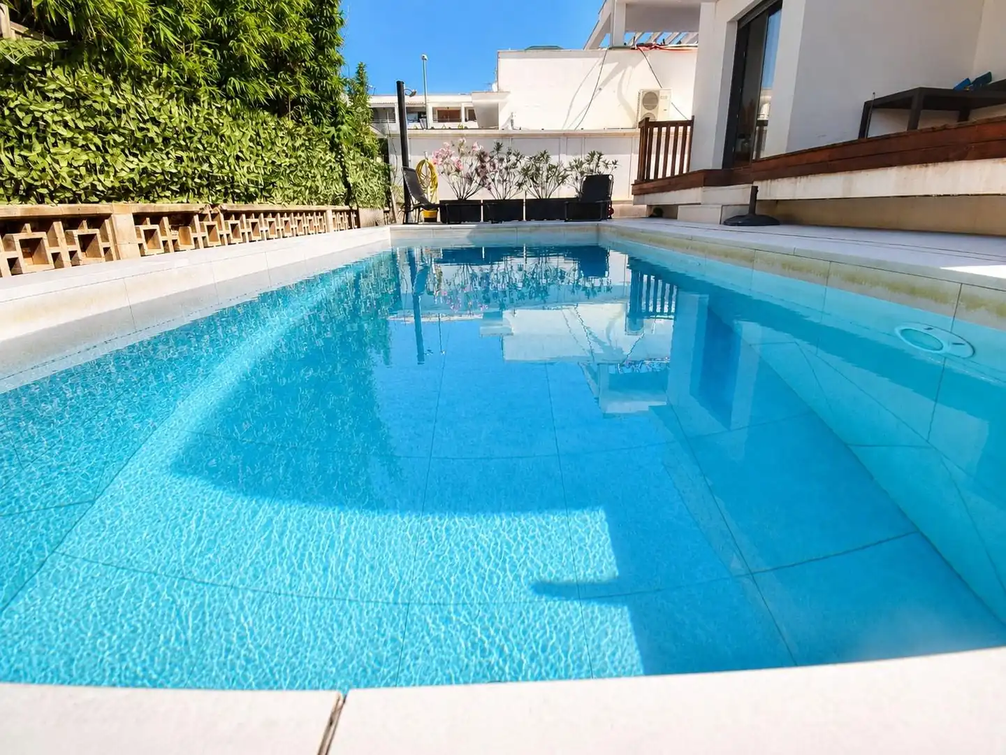 Piscina de Casa o xalet en venda en Alcúdia amb Aire condicionat, Jardí privat i Terrassa