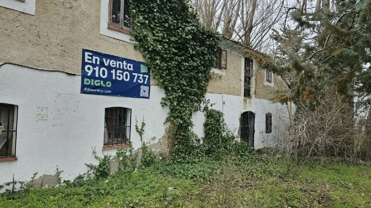Edificio en venta en N-110 KM.172 EL MOLINO DE RIO VIEJO, 172, Collado Hermoso