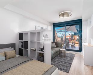 Bedroom of Attic to rent in  Madrid Capital  with Air Conditioner, Heating and Parquet flooring