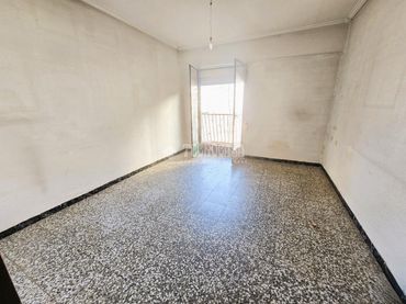 Piso con balcón en venta en Jesús
