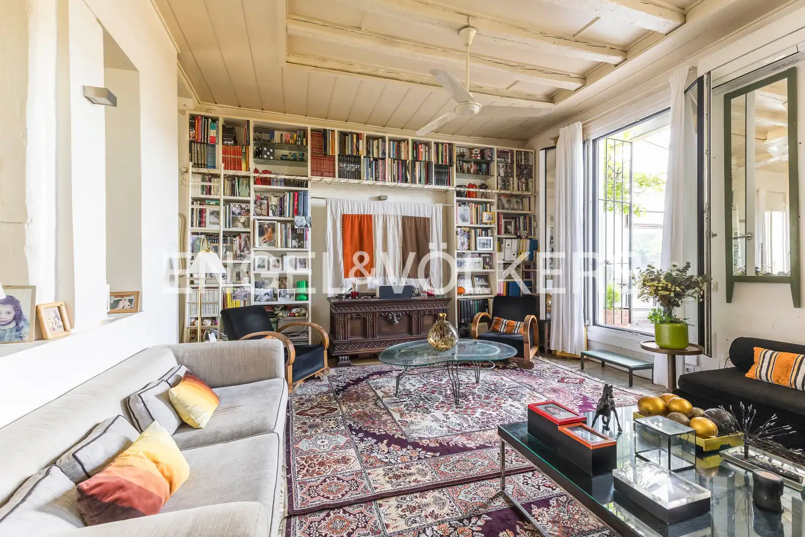 Wohnzimmer von Dachboden zum Verkauf in  Madrid Capital mit Klimaanlage, Heizung und Terrasse