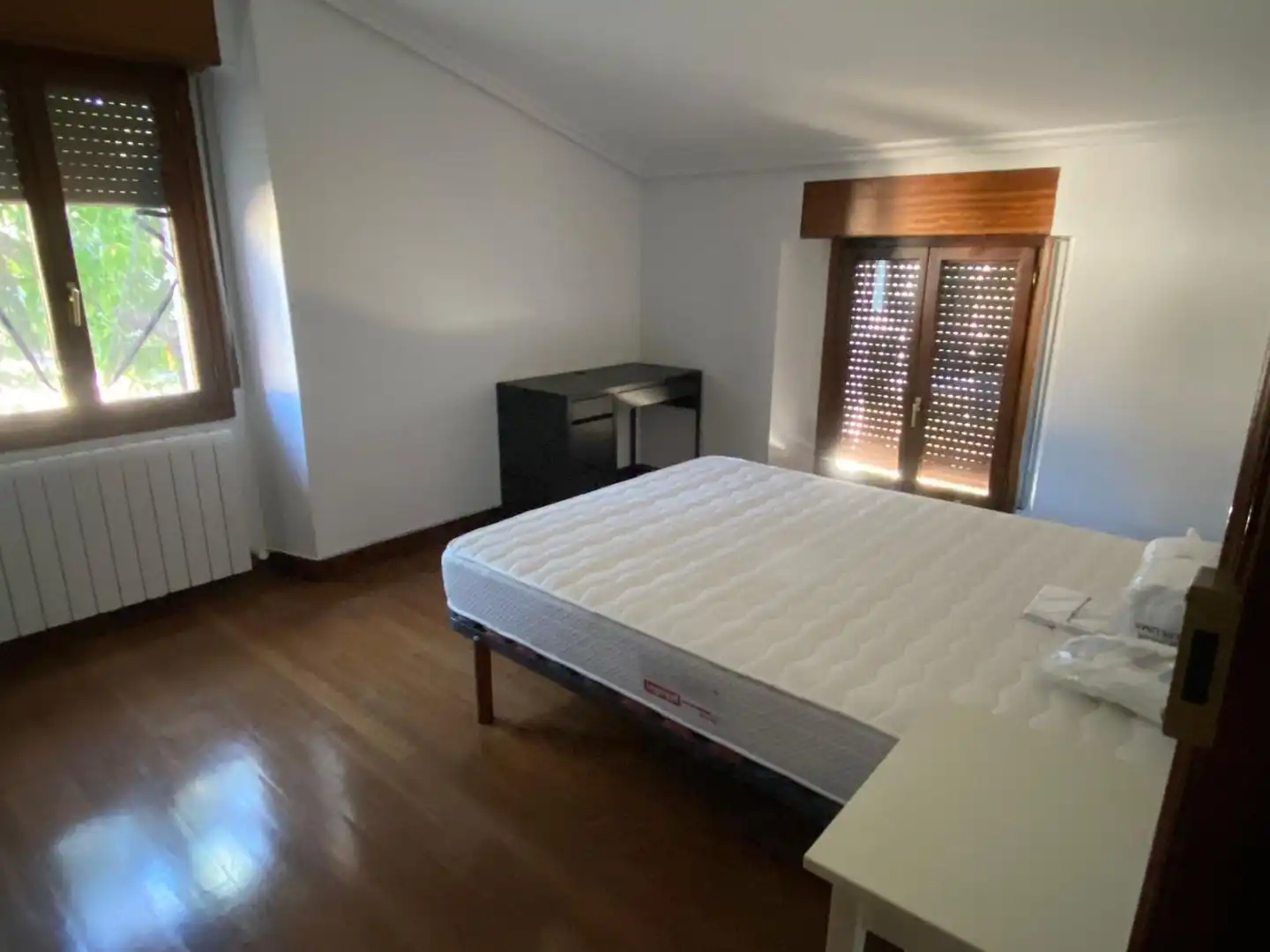 Dormitori de Casa o xalet de lloguer en Legutio amb Calefacció, Jardí privat i Parquet