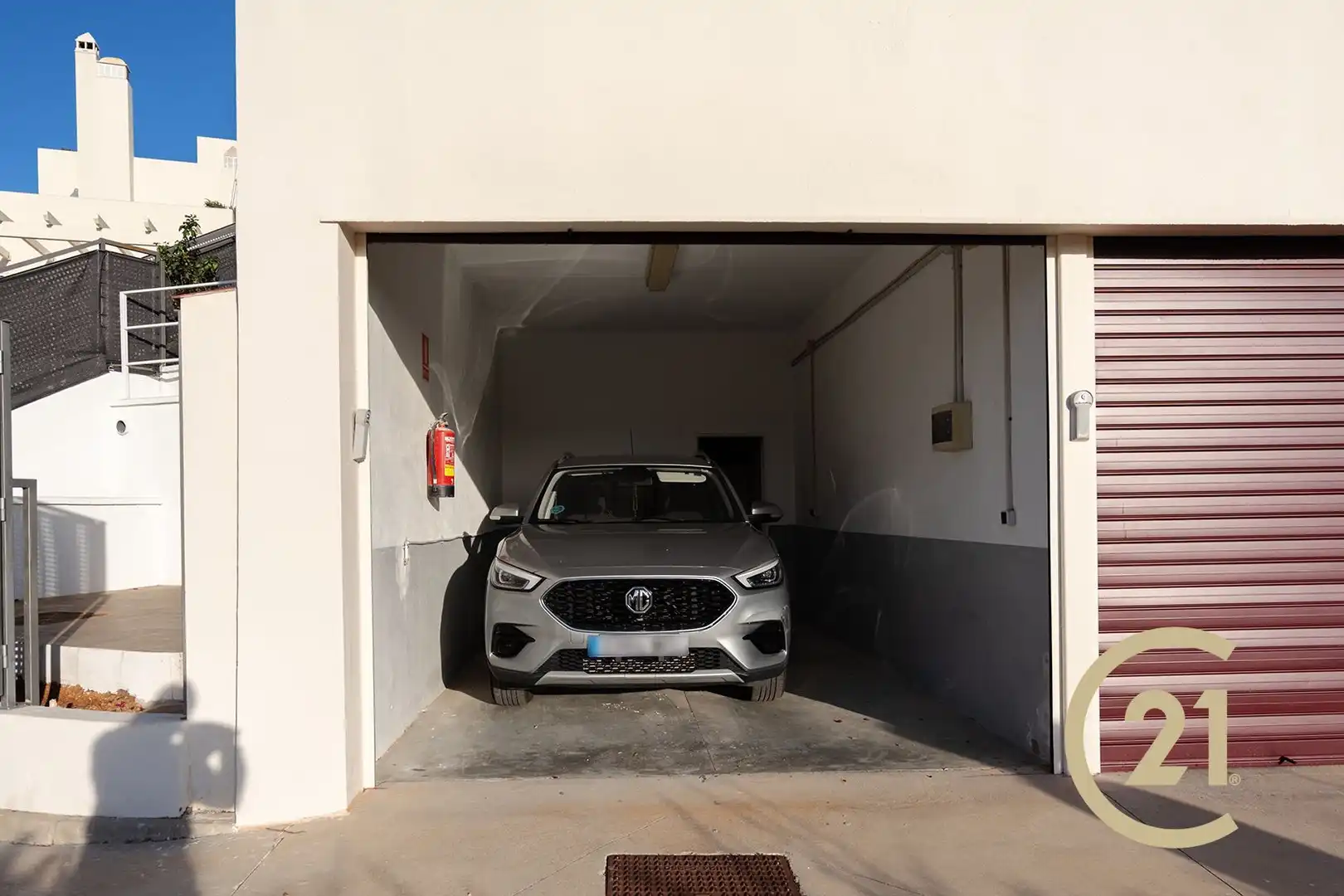 Parking de Casa adosada en venta en Ojén con Aire acondicionado, Calefacción y Jardín privado