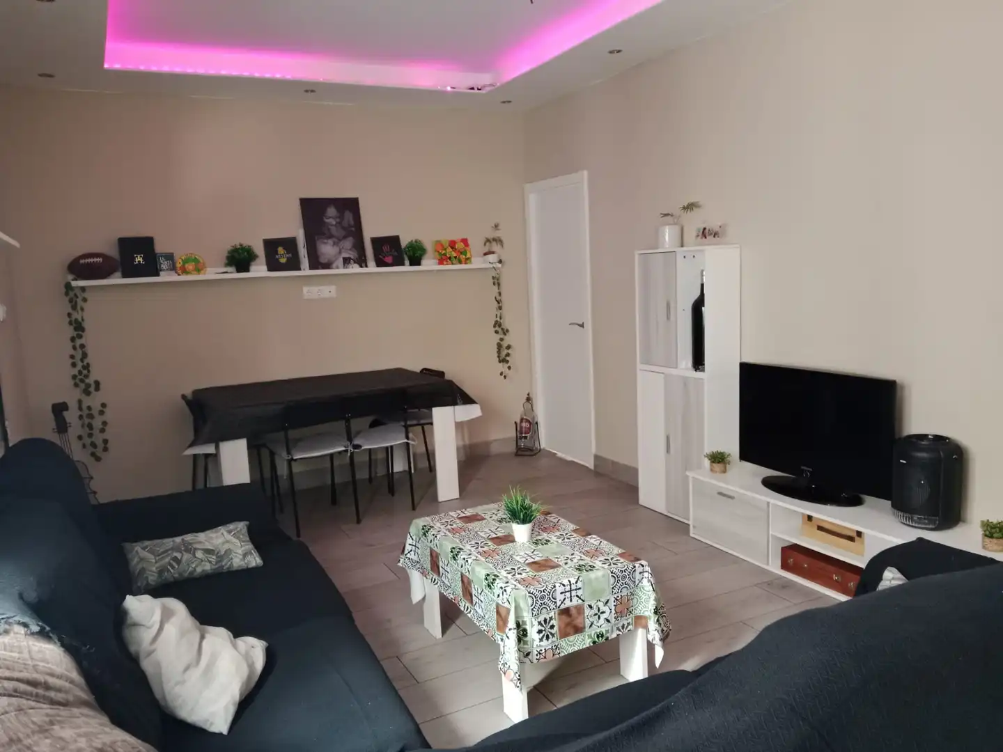 Casa o chalet en venta en Plaza Pozo de las Casas, 1, Las Cánovas - Cuevas de Reyllo