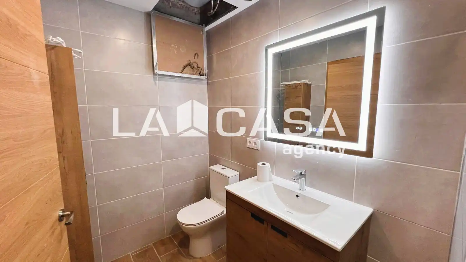 Local comercial en venda a Nou Barris, imagen 13