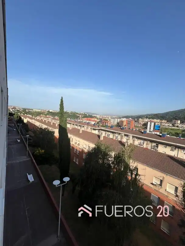 Flat for sale in Ortuella