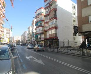 Exterior view of Flat to rent in  Granada Capital  with Air Conditioner