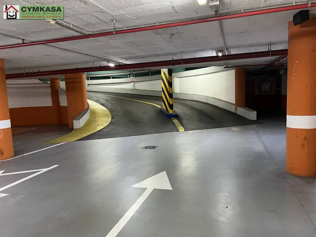 Garatge en venda a Avenida DELS VENTS, 9, Montigalà