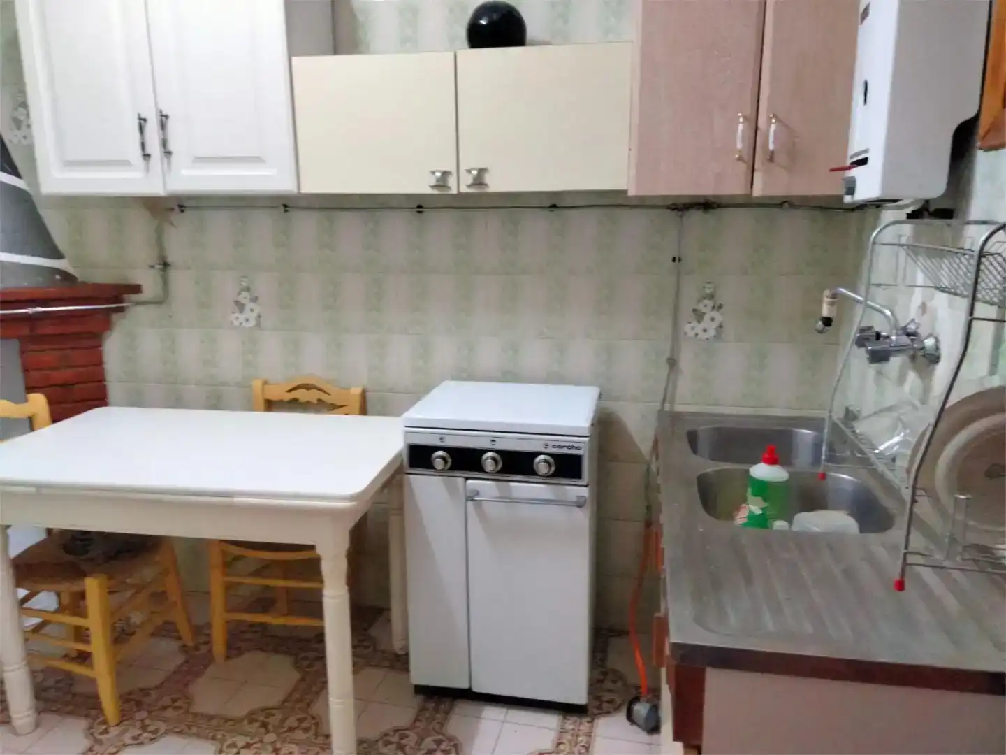 Cocina de Planta baja de alquiler en Bérchules con Amueblado y Balcón