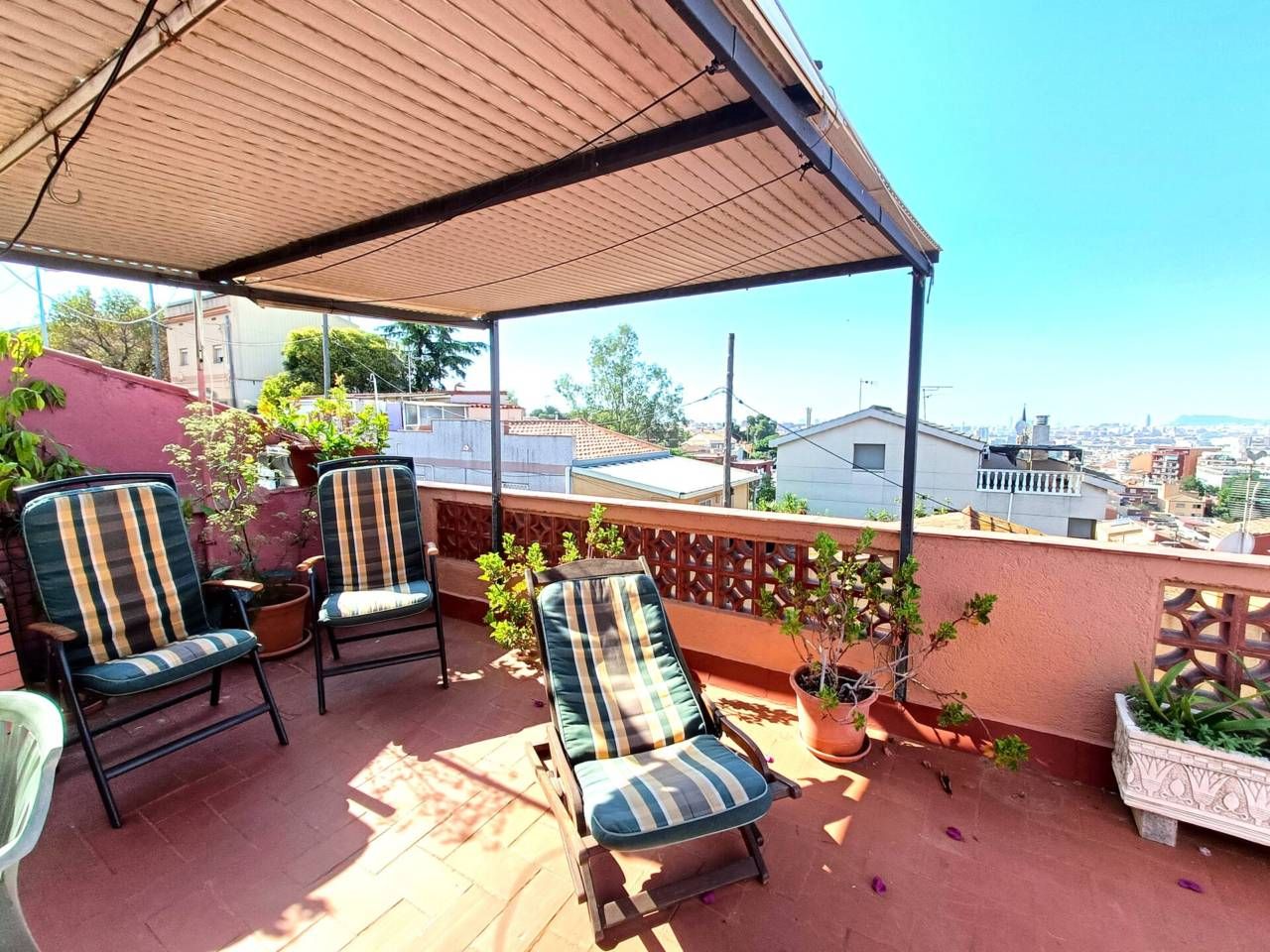 Terrace of House or chalet for sale in Santa Coloma de Gramenet  with Terrace