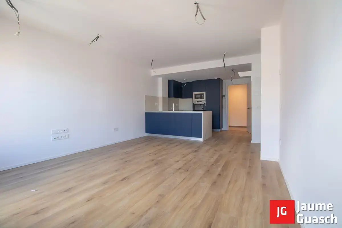 Sala d'estar de Àtic en venda en Torredembarra amb Aire condicionat, Calefacció i Parquet