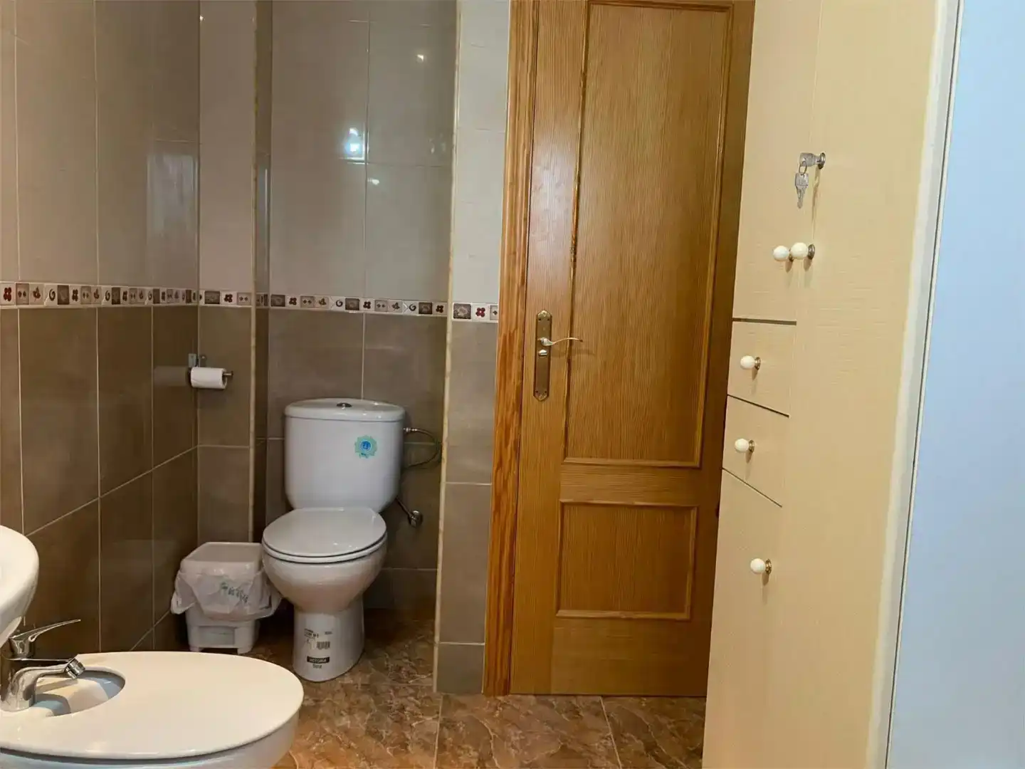 Bany de Pis en venda en Relleu amb Jardí privat i Moblat