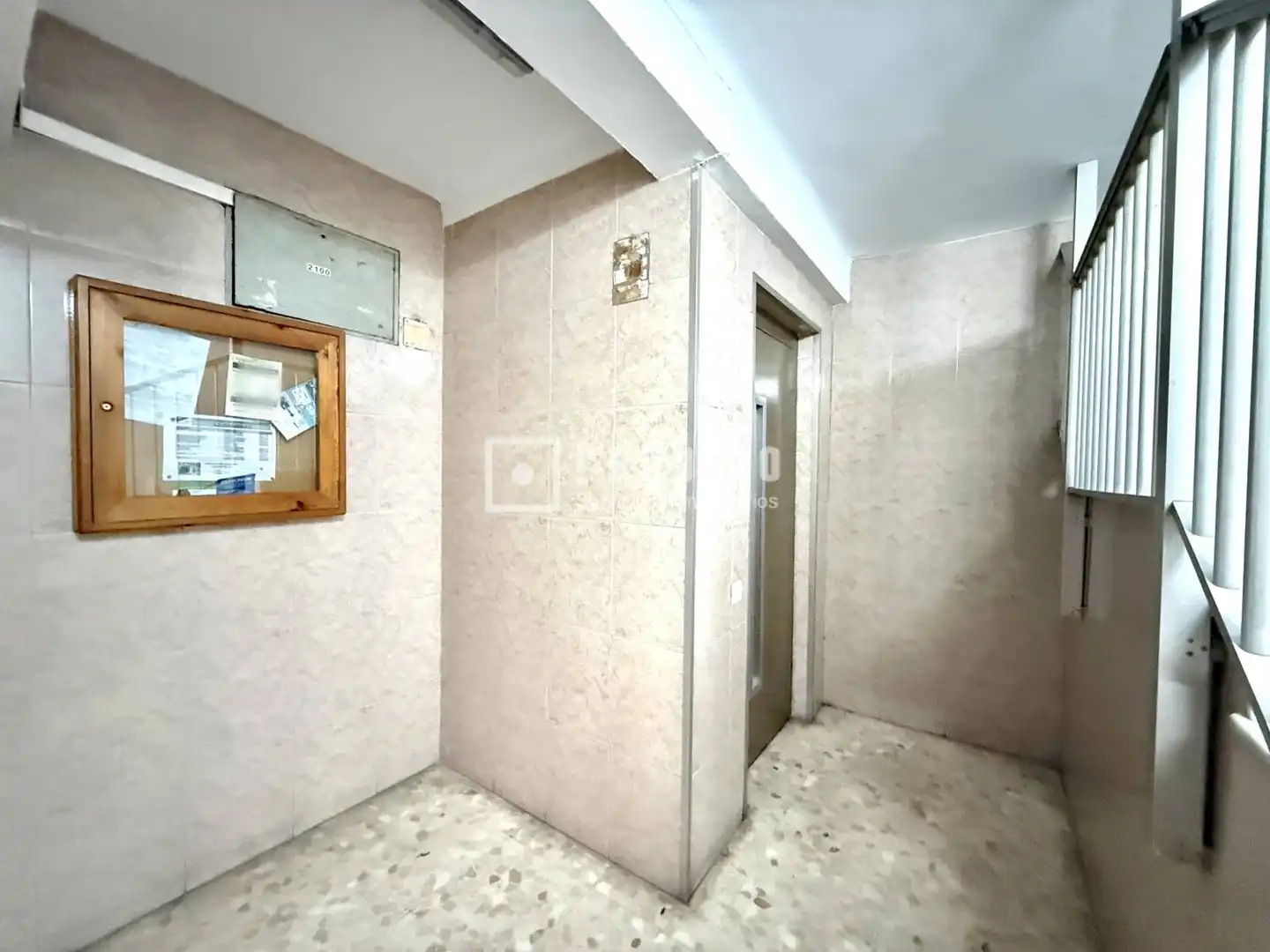 Flat for sale in Málaga  with Air Conditioner, Terrace and Alarm