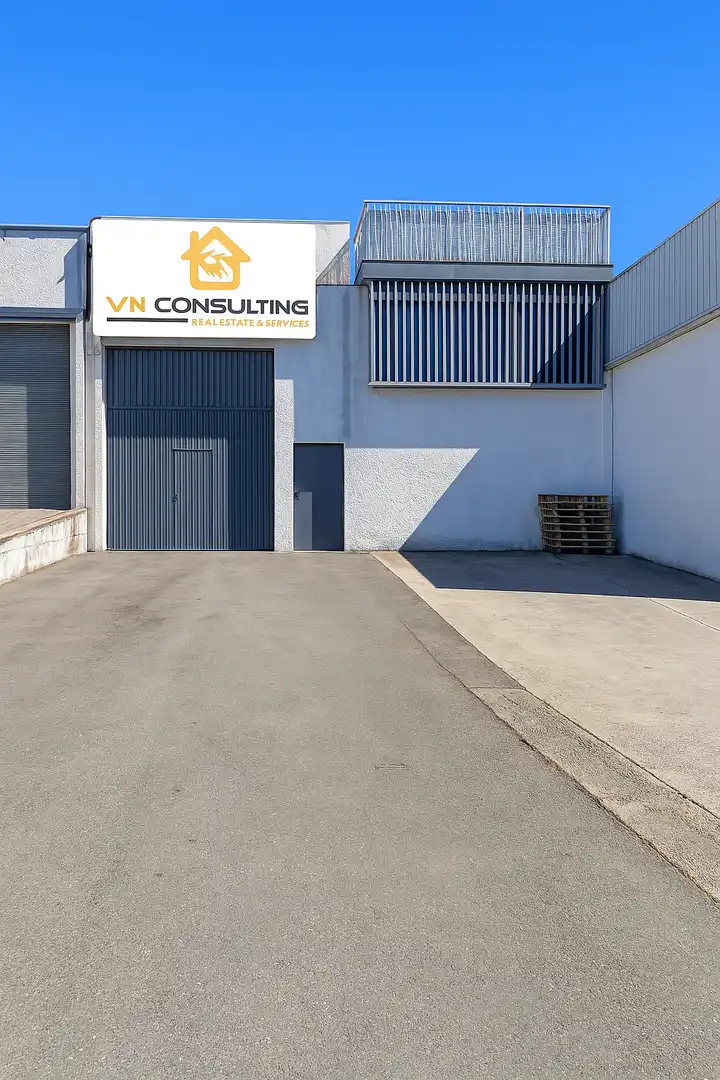 Nave industrial en venta en de les Alegries, Mas Romeu