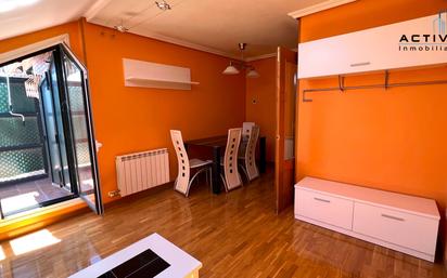 Living room of Attic for sale in Cistérniga  with Heating, Parquet flooring and Terrace