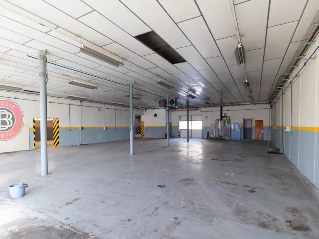 Nave industrial en venta en Igualada