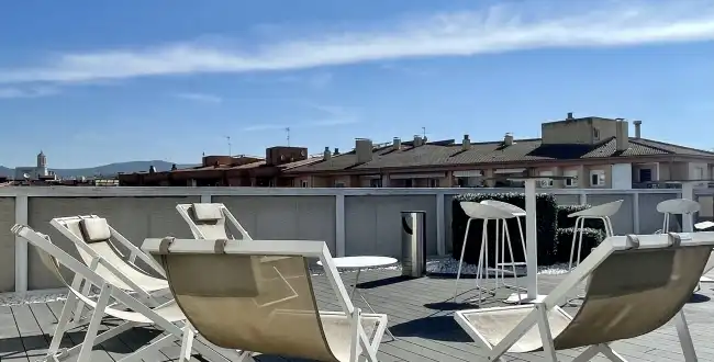 Terrasse von Büro zur Miete in Girona mit Klimaanlage, Heizung und Balkon