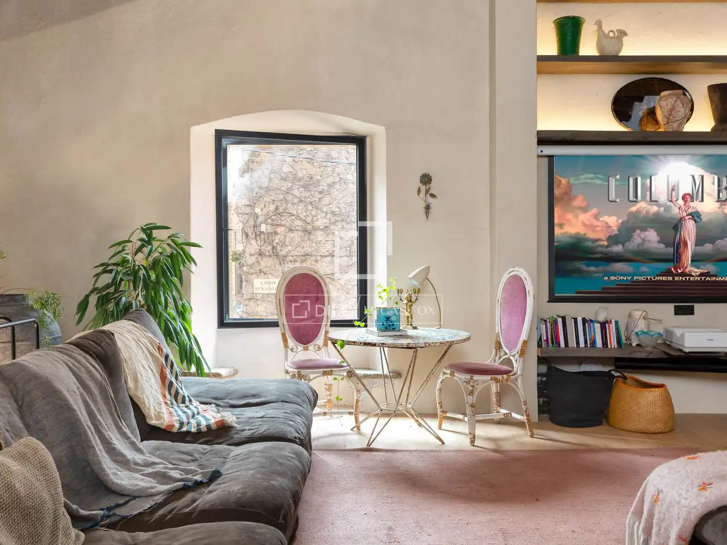 Sala d'estar de Casa o xalet en venda en Figueres amb Aire condicionat, Calefacció i Parquet