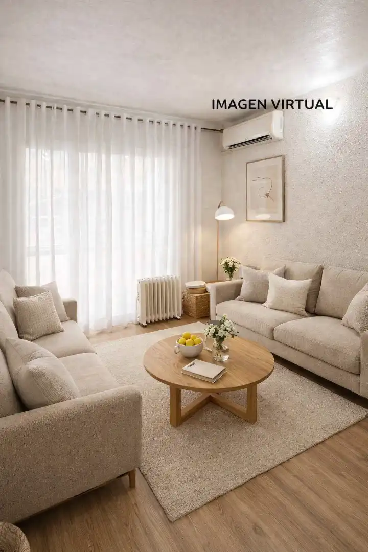 Flat with terrace for sale in Centre