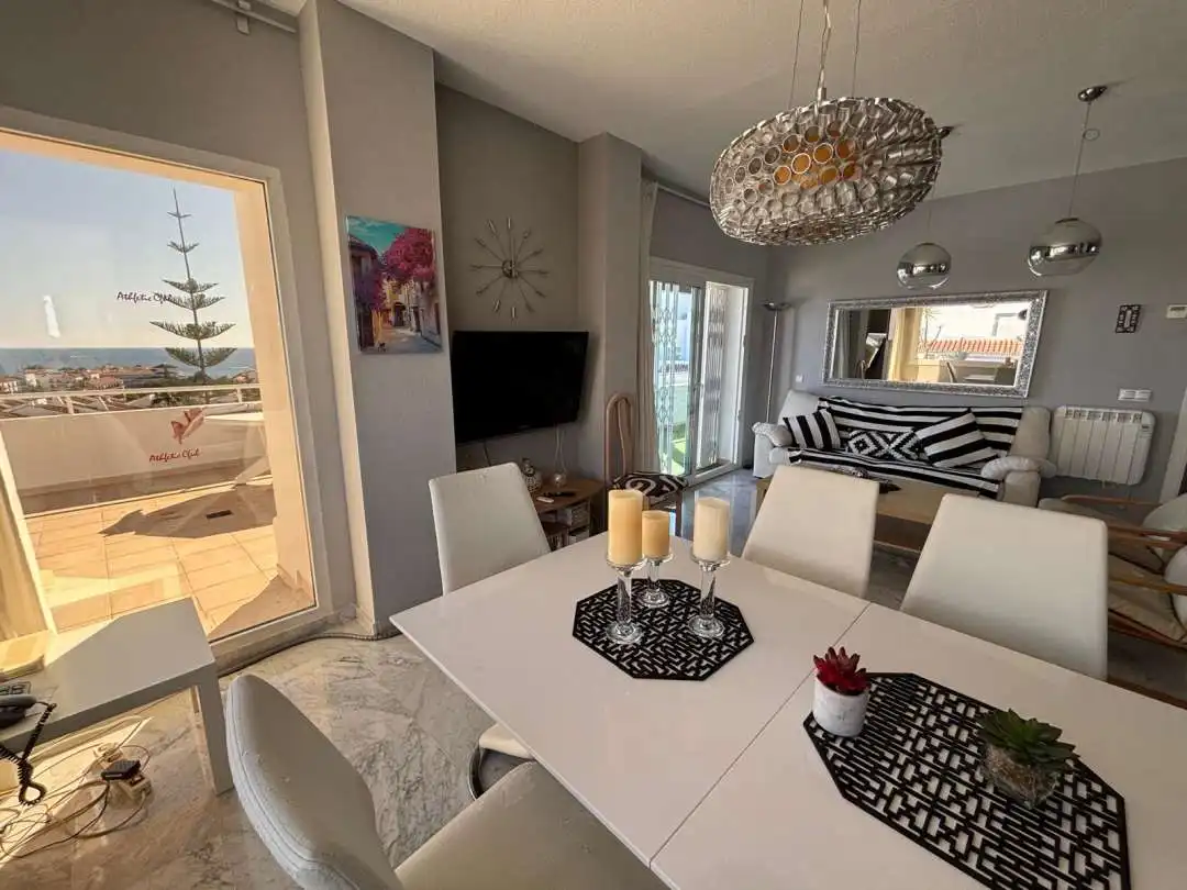 Dining room of Flat for rent in Marbella  with Private garden and Terrace
