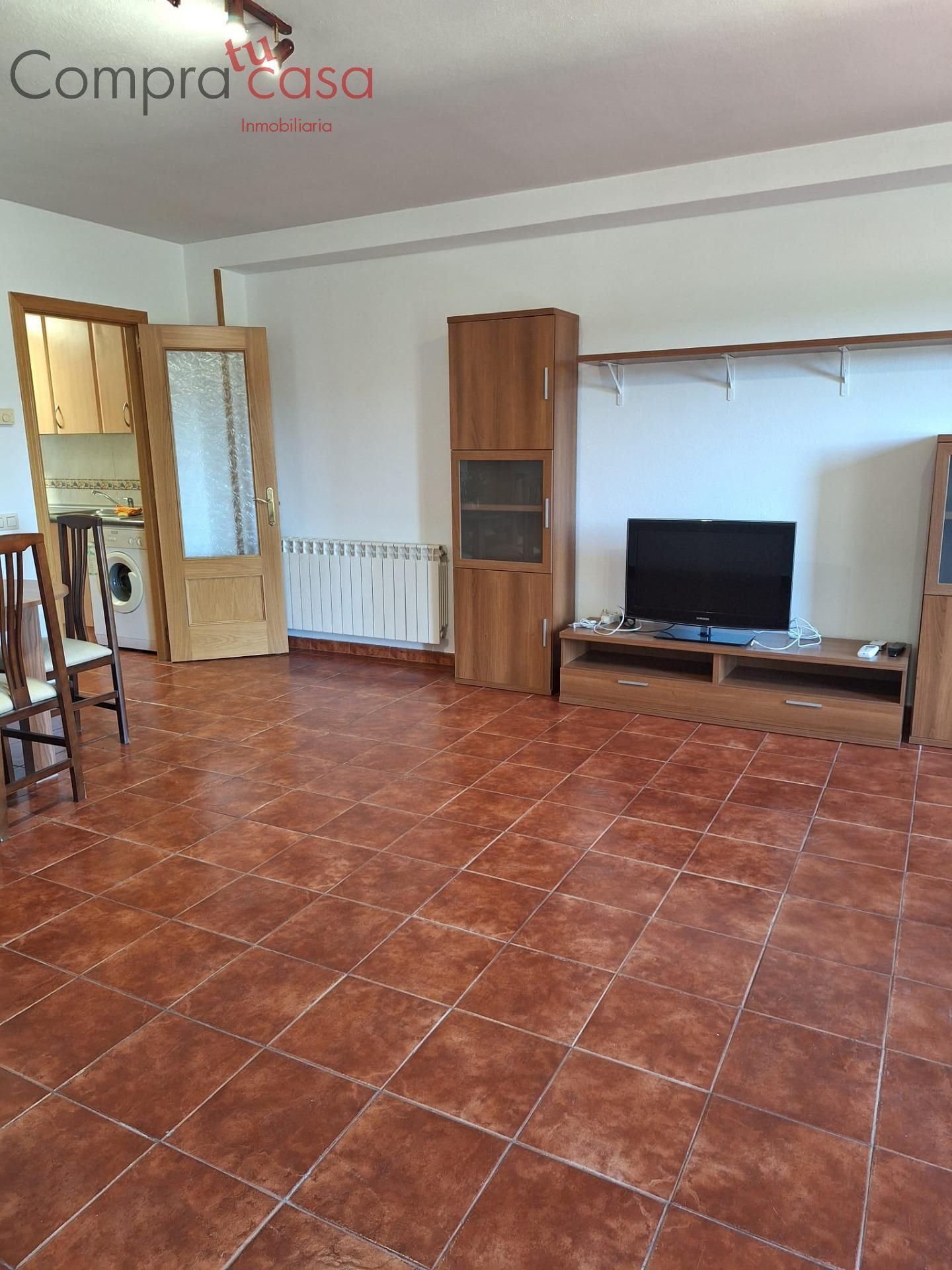 Sala d'estar de Casa adosada de lloguer en Trescasas amb Calefacció, Jardí privat i Terrassa