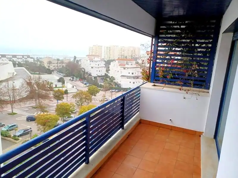 Àtic de lloguer a Puerto de Estepona