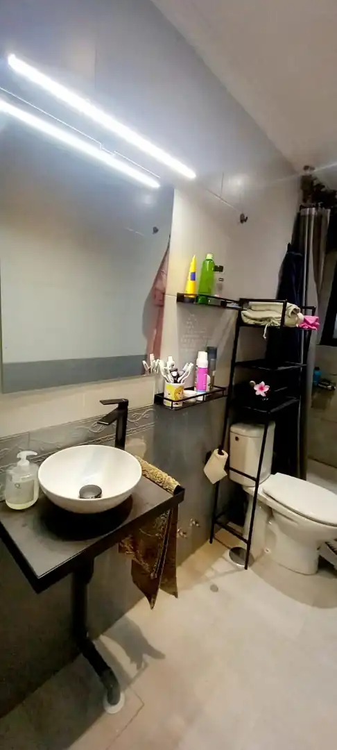 Baño de Piso en venta en Sevilla con Aire acondicionado y Terraza
