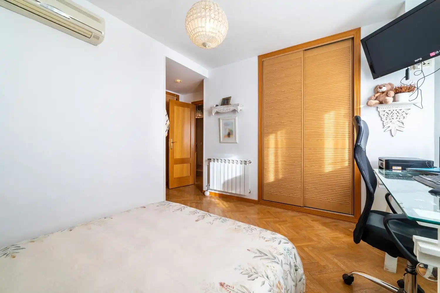 Dormitori de Casa o xalet en venda en Valdemoro amb Aire condicionat, Calefacció i Jardí privat