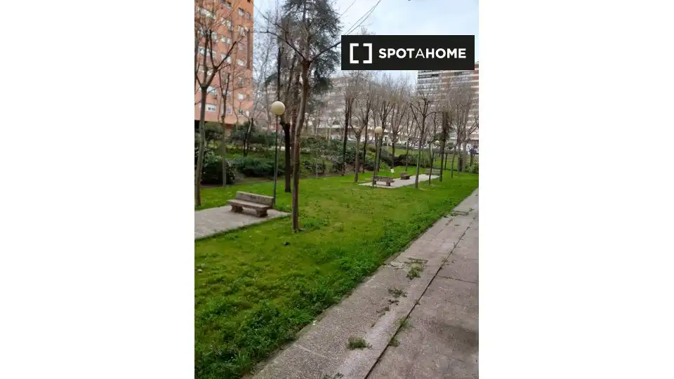 Exterior view of Flat for rent in Madrid  with Air Conditioner, Heating and Furnished