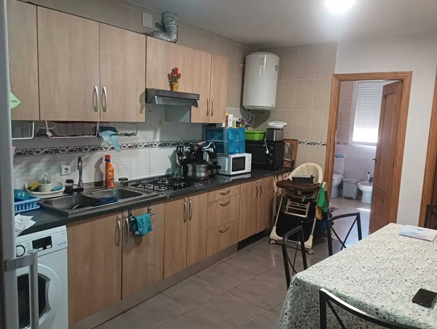 Cuina de Casa o xalet en venda en Camuñas amb Calefacció, Jardí privat i Terrassa