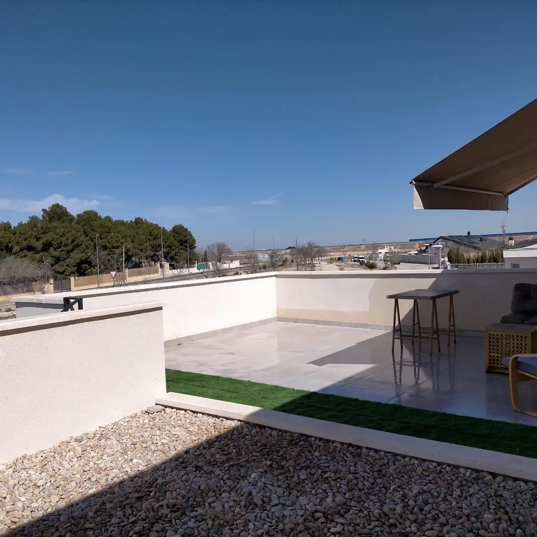 Terrassa de Casa o xalet en venda en Albacete amb Aire condicionat, Calefacció i Jardí privat