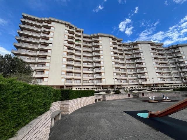 Exterior view of Flat for sale in Laredo  with Heating, Private garden and Terrace