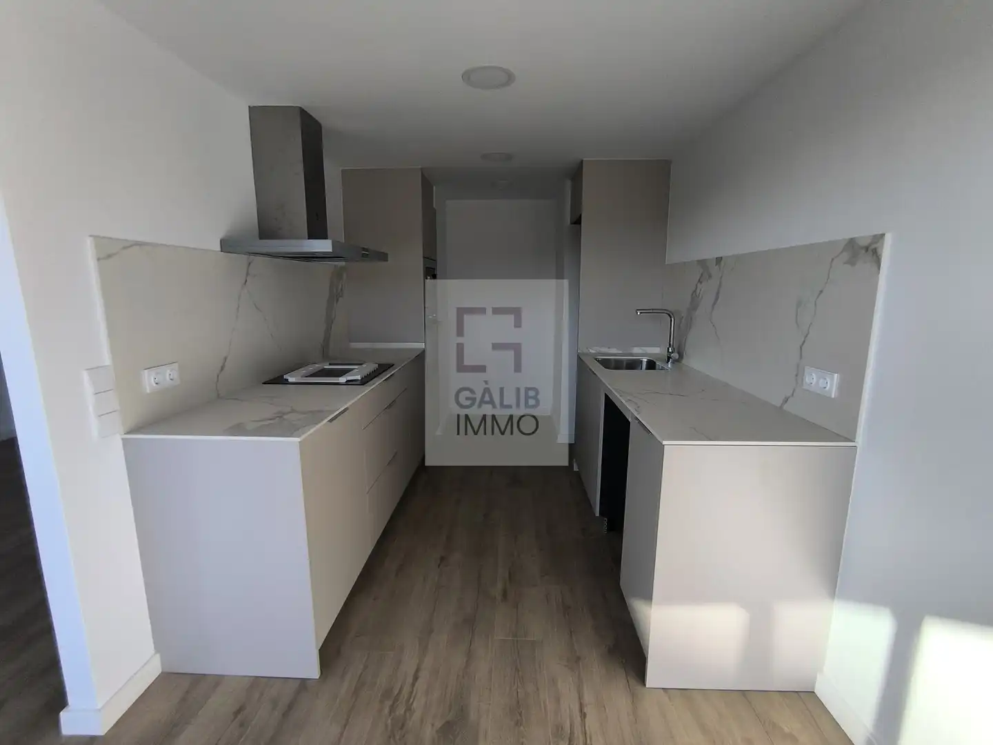 Kitchen of Flat for sale in Figueres  with Air Conditioner, Storage room and Swimming Pool