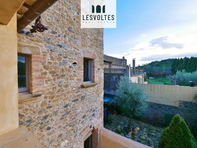 Casa-chalet en Venta en Carrer Ample en Rupià