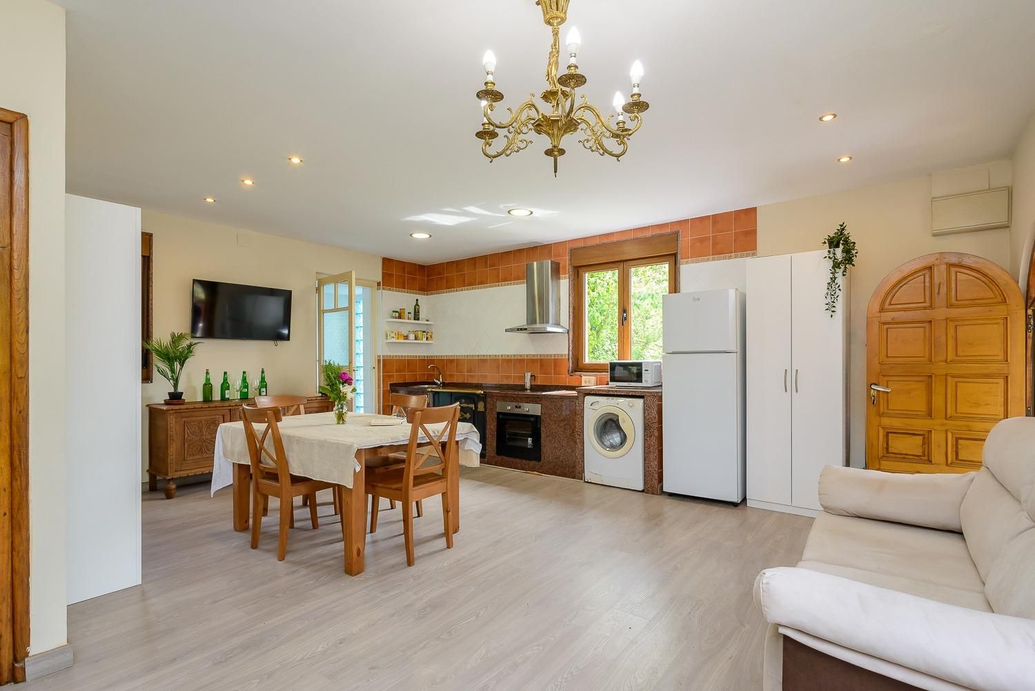 Casa o xalet en venda a  PANDO, 311, La Felguera