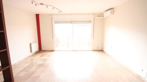 Foto 3 de Pis en venda a Olesa de Montserrat, Barcelona