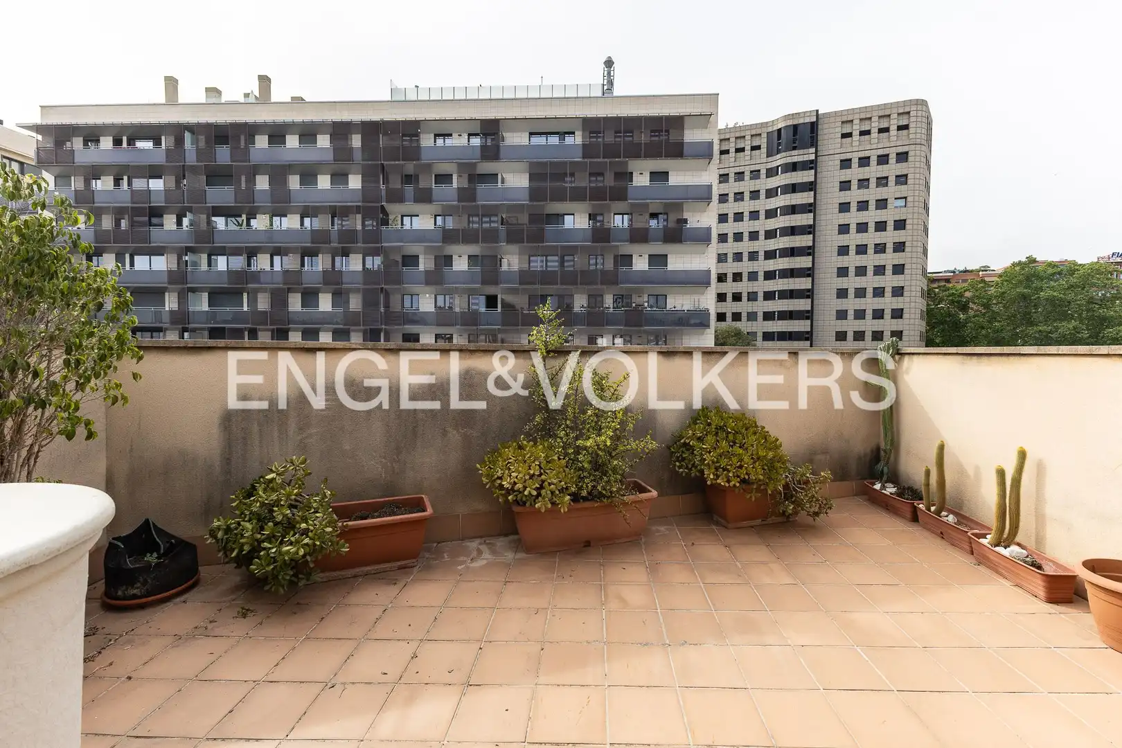 Terraza de Casa adosada en venta en Barcelona con Aire acondicionado, Calefacción y Jardín privado